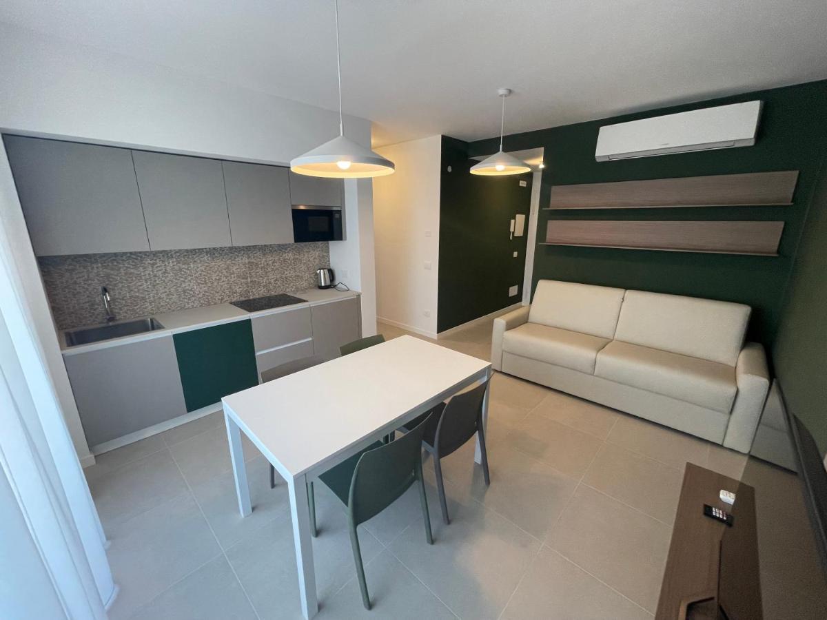 קאורלה Woody Green Charming Apartments - Agenzia Cocal מראה חיצוני תמונה